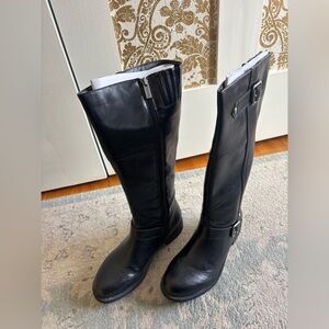 Kenneth Cole Black Leather Boots